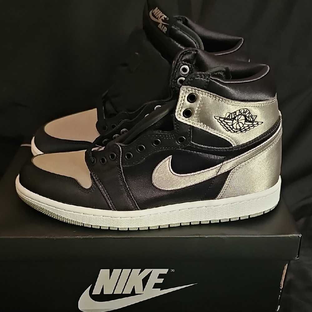 *Brand New* Air Jordan Retro 1 Satin Shadow OG Highs
